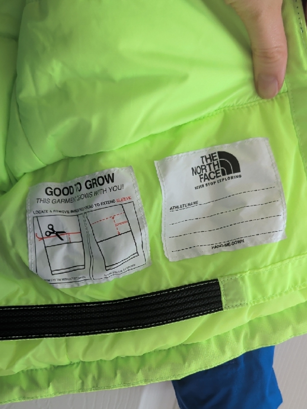 North Face Kids Waterproof Ski Suit | 4T Waterproof Boys Snowsuit - Picture 3 of 16